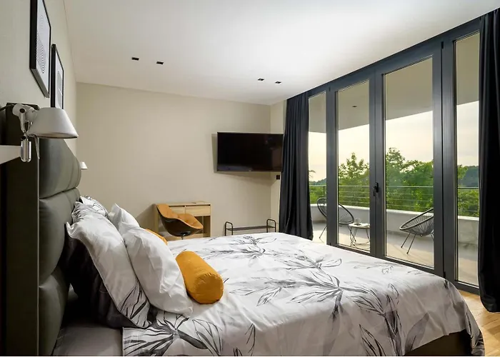 She Luxury * Boskari