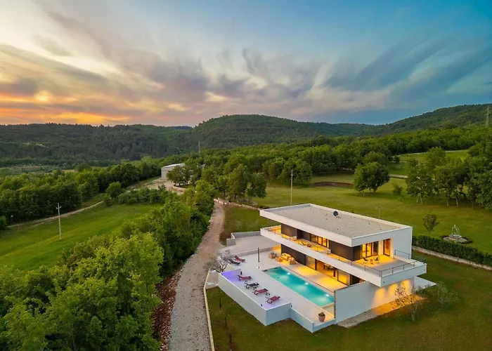 She Luxury * Boskari