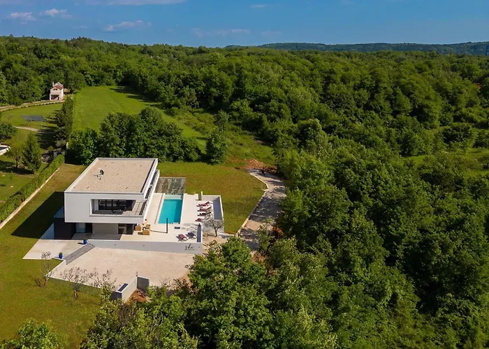 She Luxury * Boskari