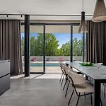 Вилла She Luxury Boskari