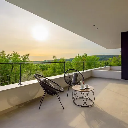 Villa She Luxury *