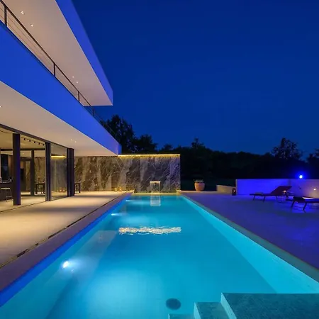 She Luxury Boškari
