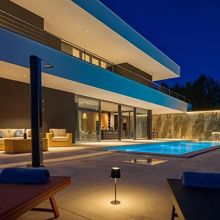 She Luxury *