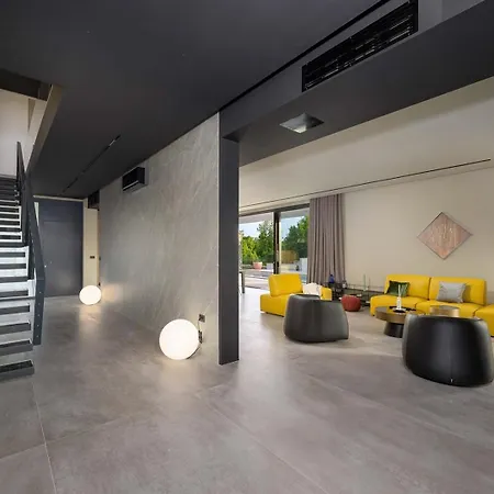 She Luxury Boškari